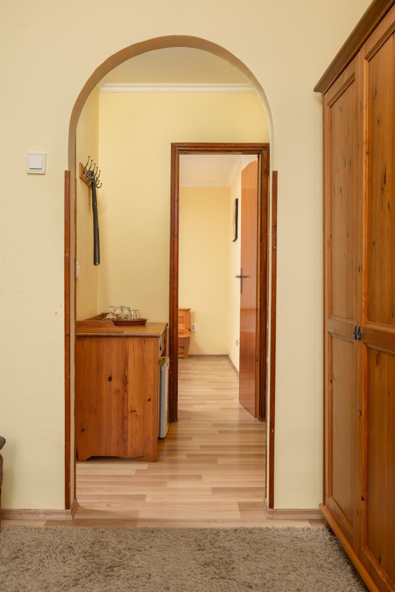 Janika Pension Vonyarcvashegy Exteriér fotografie